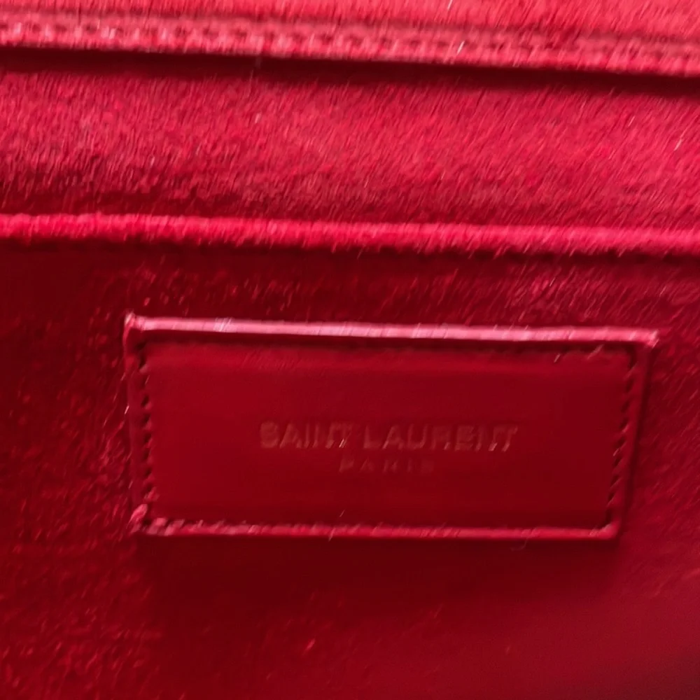 Saint Laurent Red clutch - Picture 4 of 5